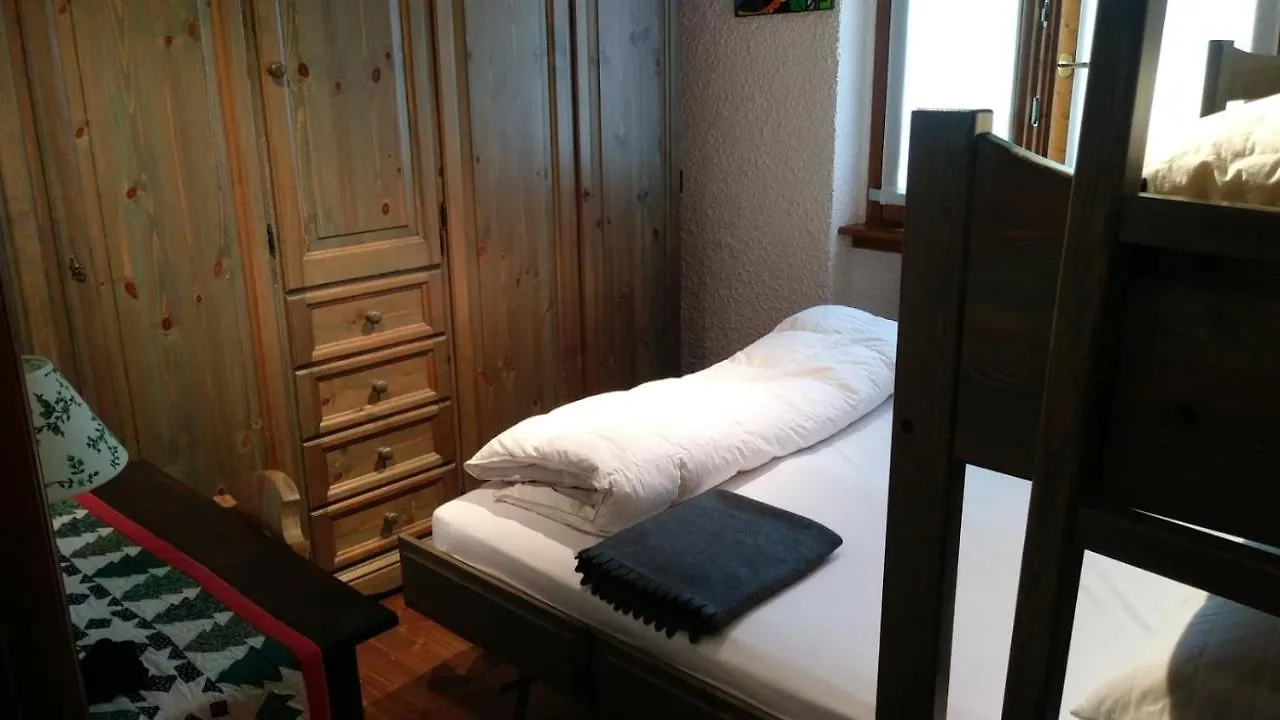 Betulla House Apartment Ponte Di Legno Italy